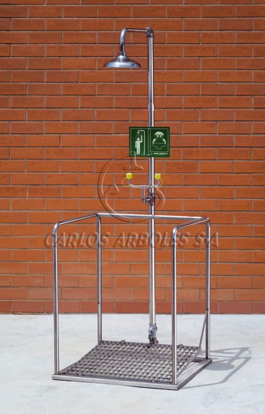 Shower and Eyewash platform in stainless steel, simultaneous operation